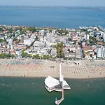公寓 Villaggio Azalea 利尼亚诺萨比亚多罗